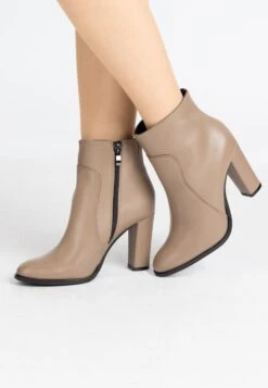 Faina Klassieke Enkellaarsjes Enkellaarsjes Dames Beige -Damesschoenen Winkel f1edec764ad6b667ba2b02f2aa7b1521